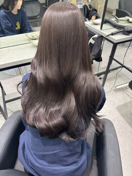 ペレ 栄 アネックス(PELE栄ANNEX) 韓国 くびれロング レイヤー ワンホンヘア 小顔前髪