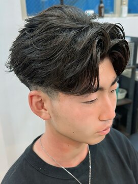 バース バイ ハピネス(BIRTH by happiness) 奈良men'sフェザーパーマフェザーショート