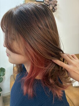 エルフゥ(Elle fou) インナーカラー ピンクカラー