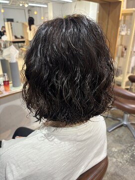 リリ(LILI) ミニボブパーマ