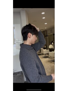 ミリ(milli Produce by ITAKURA) 毛流れセンターパート