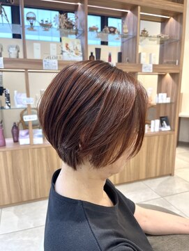 シュヴー 浦安店(CHEVEUX) 【浦安】手ぐしでまとまるショートスタイル×オレンジカラー