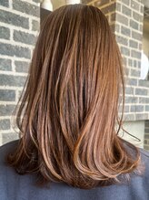 トップヘアーラウンジ 知立(TOP HAIR Lounge) 知立ミディアム顔まわりレイヤー外ハネアプリコットブラウン40代