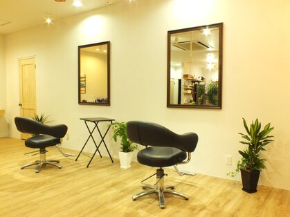 ヘアーデザイン グリッタープラス(HAIR DESIGN Glitter+)の写真