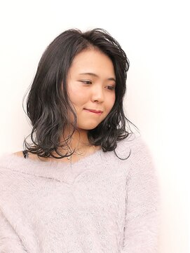 ポンテ(PONTE) ミディアムスタイル。