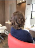 ショートカールヘアー