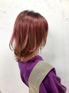 ロク 高田馬場(lok) レッドミディウルフ、外はね、伸ばしかけ【高田馬場】ロク