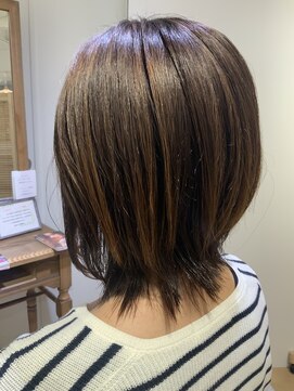 ユーネリー(U-NERY) ミディアムレイヤー