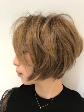 ハリス(Harris) ワンサイドショート/ボブ/ブランジュ/ダブルバンク 表参道/青山