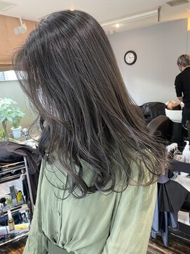 アーチオオサカ(ARCHE-OSAKA) ダークグレージュ