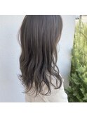 ゆる巻き透明感たっぷりグレージュ20代30代セミロング