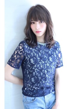 オーロ 西大寺店(ORO) 柔らかいアッシュグレージュこなれミディ