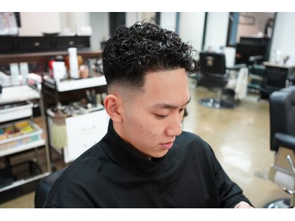 ワンワンオー バーバーショップ コンチネンタル(@110 BARBER SHOP continental)の写真