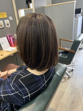 エニー 四条大宮(aNy) 白髪ぼかしハイライト