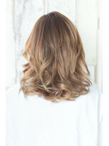 ヘアーパーク マンボ(HAIR PARK MAMBO)&nbsp;シャドールーツ 透け感 ミディアム【hair park MAMBO 豊田】