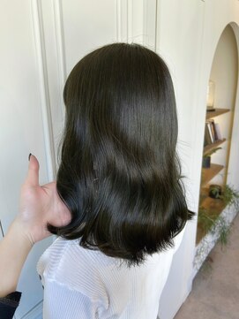 トリア(the tria) 【chika】オリーブグレー