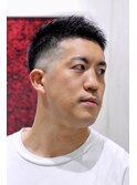フェード風ソフトモヒカンベリーショート