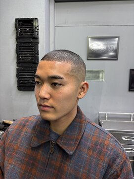 from 0287 中目黒/スキンフェード/イージーパーマ/バズカット