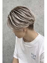 ヌエン 渋谷(NU/EN)&nbsp;メンズシャドールーツ/バレイヤージュ/毛流れセンターパート