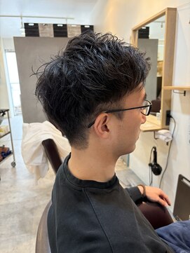 ライズ ヘア ブランド スウェル(RISE HAIR BRAND SWELL) メンズカット/メンズ/メンズカラー/メンズパーマ/江坂/江坂駅