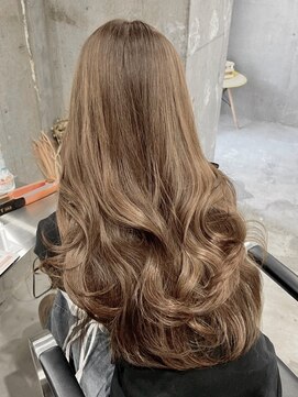 ラック 表参道(LUCK) ヘーゼルベージュ/ブリーチベージュカラー/ミルクティーブロンド