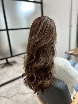 エルピス 大和店(elpis) 白髪に合わせた白髪ぼかしハイライト