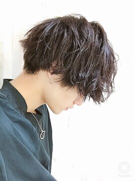 シン(syn) スパイラルパーマ/ツイストスパイラルパーマ/波巻きパーマ