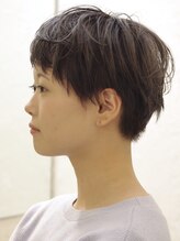 バレット(BALETT) ショートデザインにアッシュグレージュカラーでクールな印象に☆