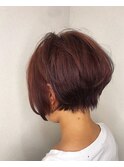 ショートボブ×ベリーピンク