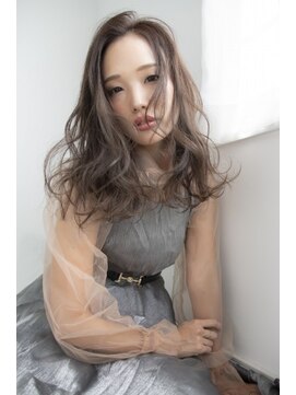 ヘアーアンドメイク ファット(Hair&Make PHAT) ゆるふわロングラベンダーベージュカラー20代30代40代
