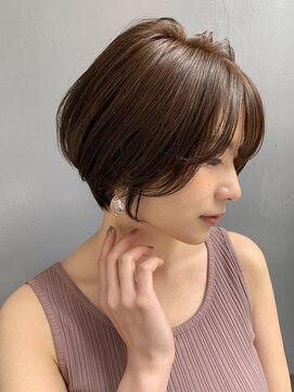 シー バイ ロンド 新宿(Sea by Lond) 【佐藤健太郎】前下がりダークアッシュグレージュ小顔ショート