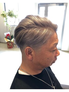 アトラス(Atlas) シルバー×ダンディー