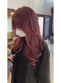 レイヤーカット×レッドカラー
