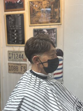 ジールアンドニコ(Zeal & nico.) パーマ＆テーパーフェード