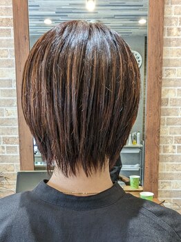 ショートヘアならMoneにお任せ！毎日のお手入れも楽になります。