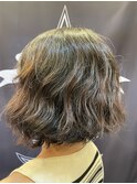 50代前下がりグラデーションボブパーマ