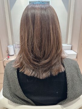 コーエン(cowen) 外ハネボブルフくびれヘア大人ココアベージュ段カットアラフォー