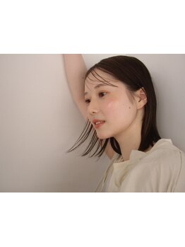 クセやうねりでお悩みの方に◎ダメージを最小限抑えた施術で、憧れのサラ艶なストレートヘアに。