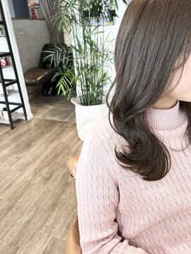 マカナ(makana) ベージュカラー