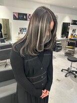 キング 枚方店(K!ng)&nbsp;縮毛矯正髪質改善ハイライトレイヤーカット枚方美容室エクステ