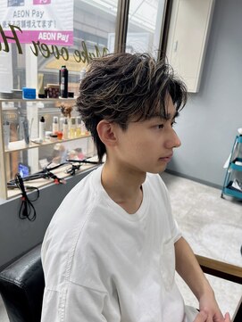 エモー(MoH) フェザーショート／フェザーパーマ