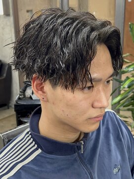 ロンド ローガン 名駅(Lond LOGAN) メンズ縦落ちスパイラルパーマ