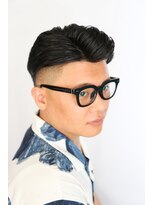 カーウォッシュバーバー(CARWASH BARBER)&nbsp;アップバングビジカジコンマヘアツーブロック