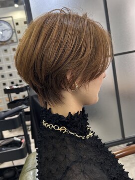 ロアークヘアー(LOARK HAIR) くびれショート