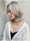 シルバーカラー×ダブルカラー。ブリーチで魅せる透明感と肌感