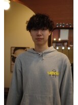 エディ(Edy)&nbsp;波巻きスパイラルパーマケアパーママッシュウルフ眉毛カット岡山