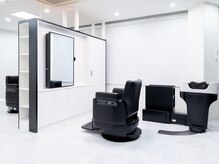 Hair Salon K2 和歌山【７/１NEW OPEN（予定）】の雰囲気（白と黒のモノトーン空間にて特別なひとときをご提供いたします。）