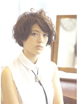 ヘアアンドメイク エジェリ(hair&make egerie) フレンチショート インナーカラー 恵比寿