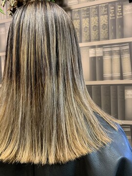 ヘアー クリエイト カルバリ(HAIR CREATE Calbari) バレイヤージュ