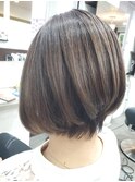 グレーアッシュ